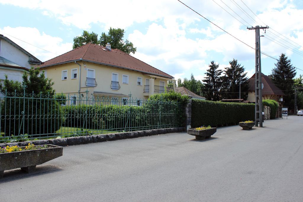 Otto Apartment Harkany Luaran gambar